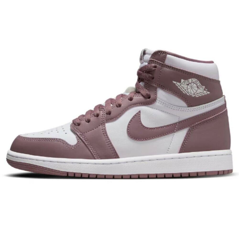 NIB Nike Men's Air Jordan 1 Retro High OG in White/Sky J Mauve-White Size 9